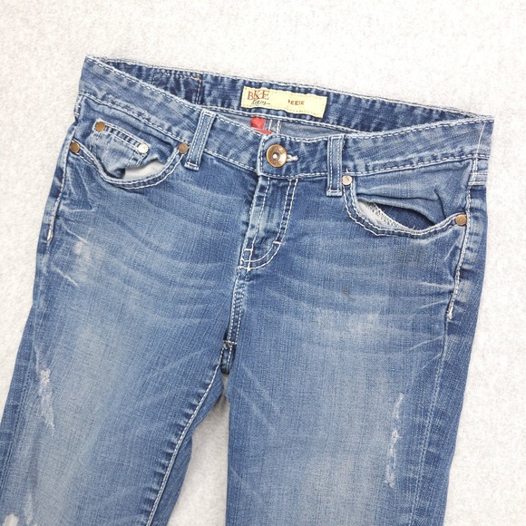 BKE Denim - BKE Denim Reese Distressed Cropped Jeans Size 28 Embellished‎ Pockets Capri